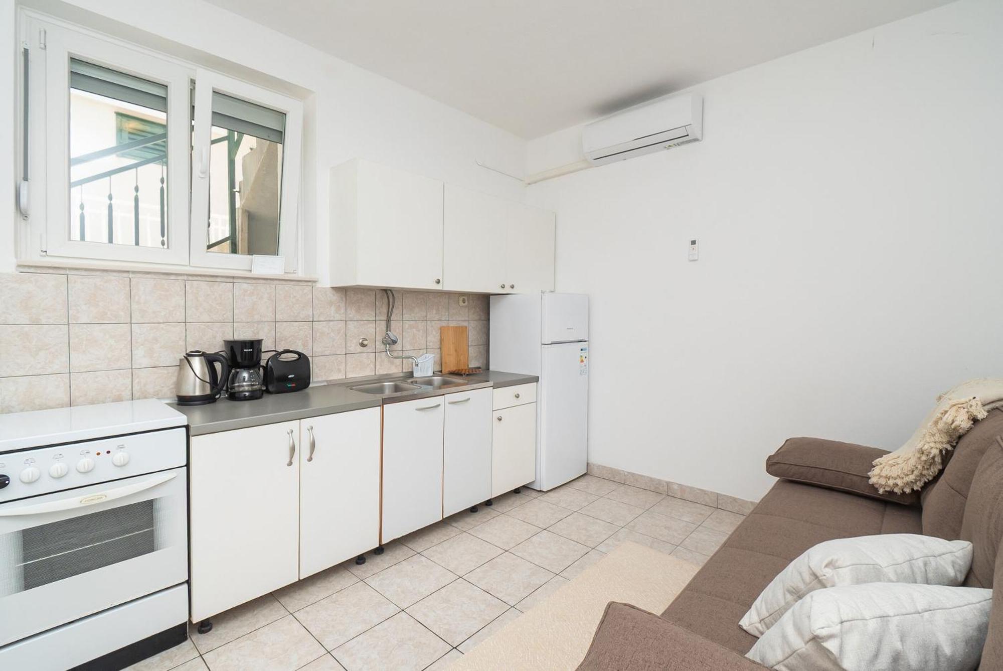 Apartments Ivica プリモシュテン エクステリア 写真
